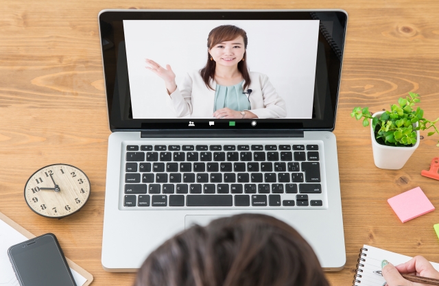 【Webデレクター募集！】あなたの力で、広告を動かす チームと連携し、効果的な広告を世に送り出す。